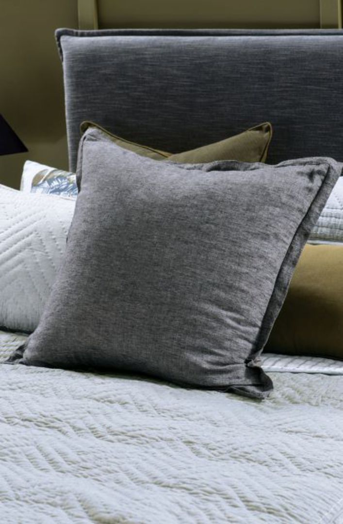 Bianca Lorenne - Appetto Charcoal Coverlet (Eurocases Sold Separately) image 3